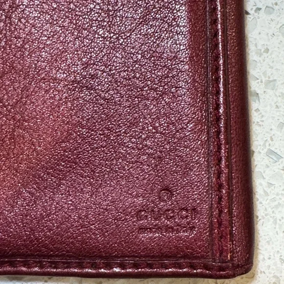 Authentic Gucci Heart Wallet 💓 - Picture 4 of 13